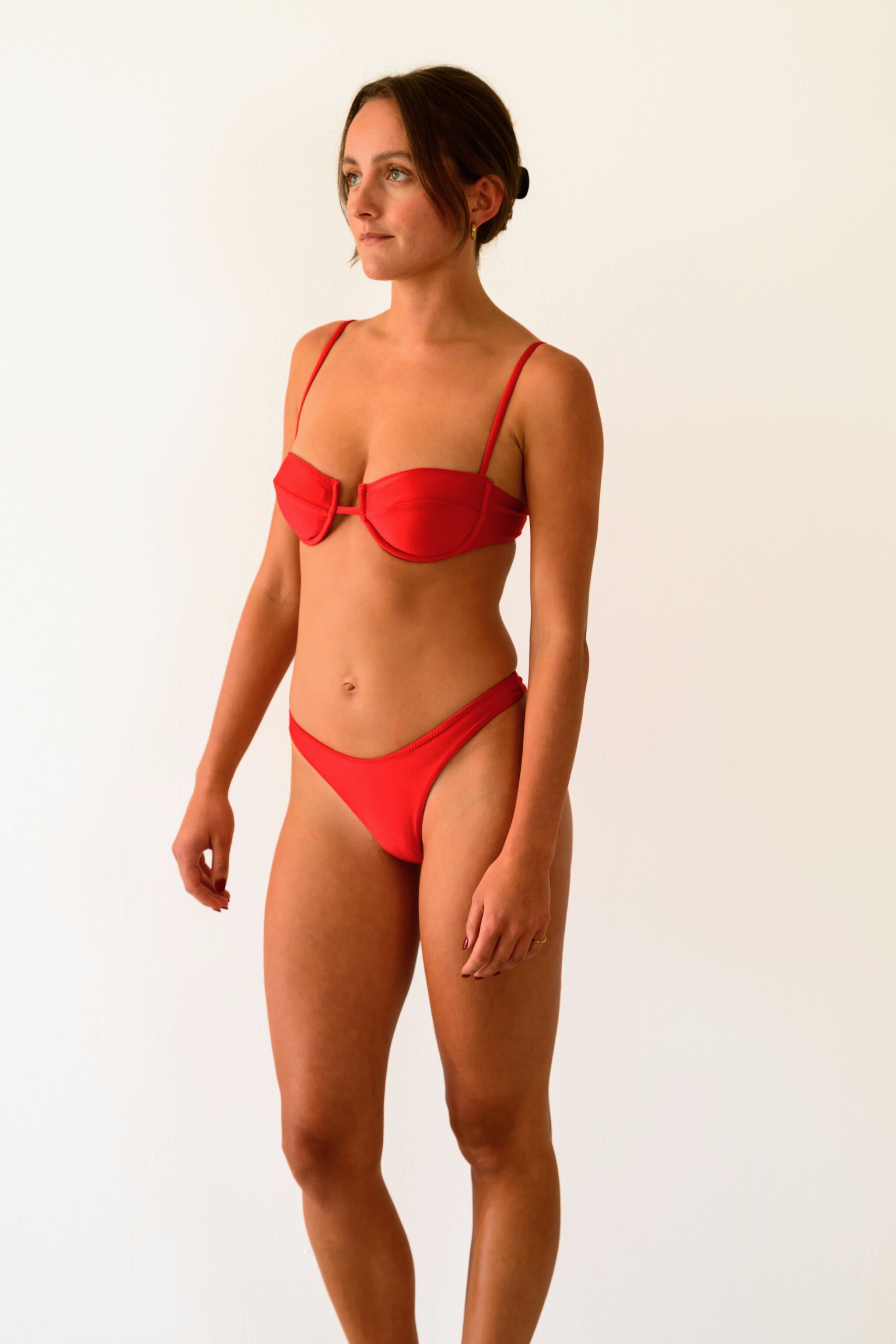 Classic High Cut Bottom - Spicy Red